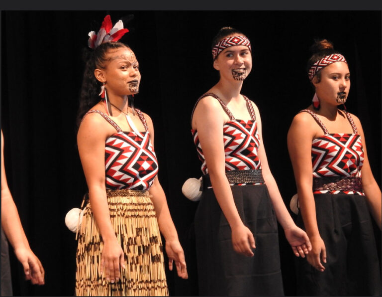 Glenfield College Kapa Haka 2020 – Glenfield College